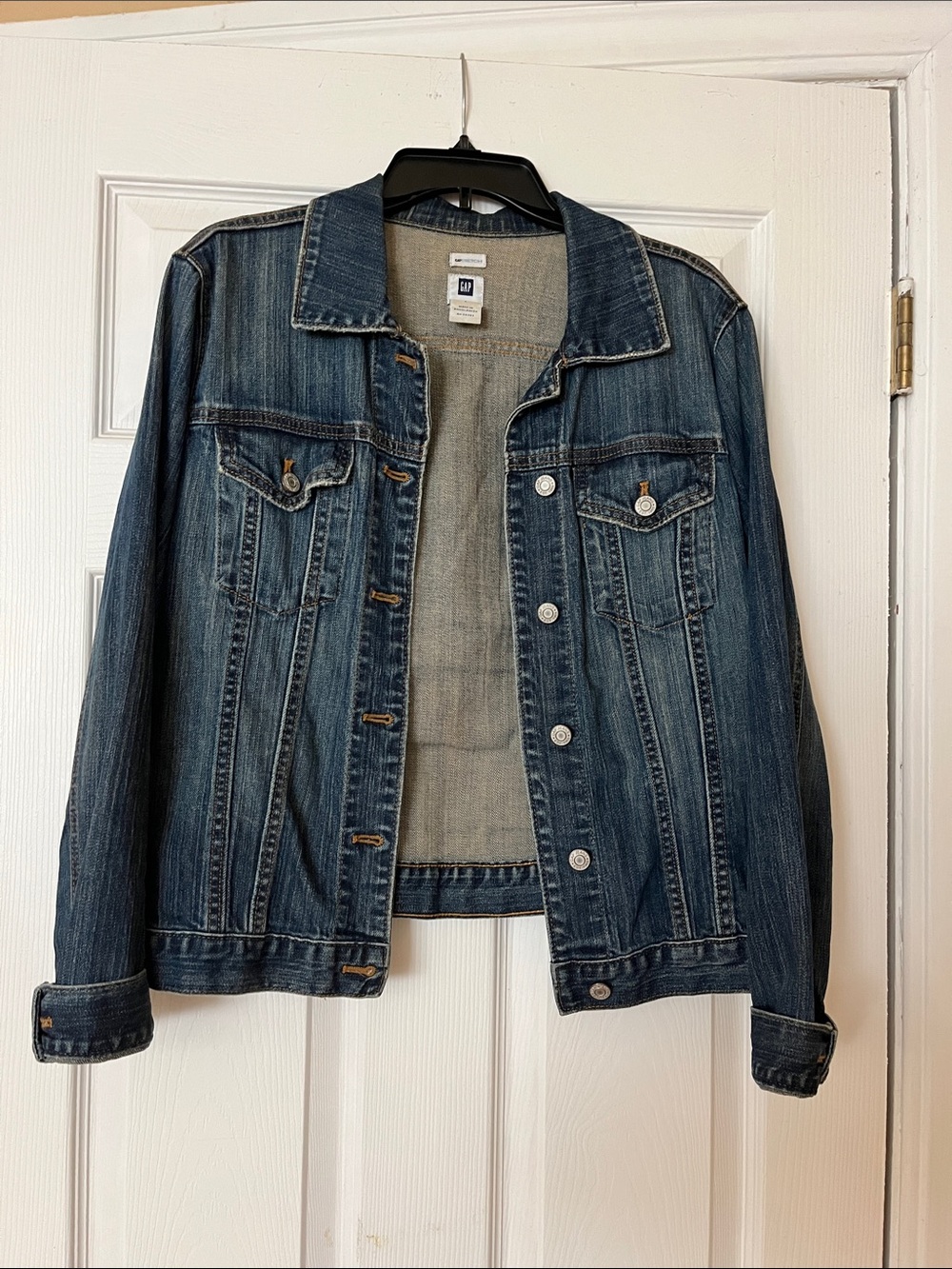 GAP Medium Wash Blue Denim Jacket